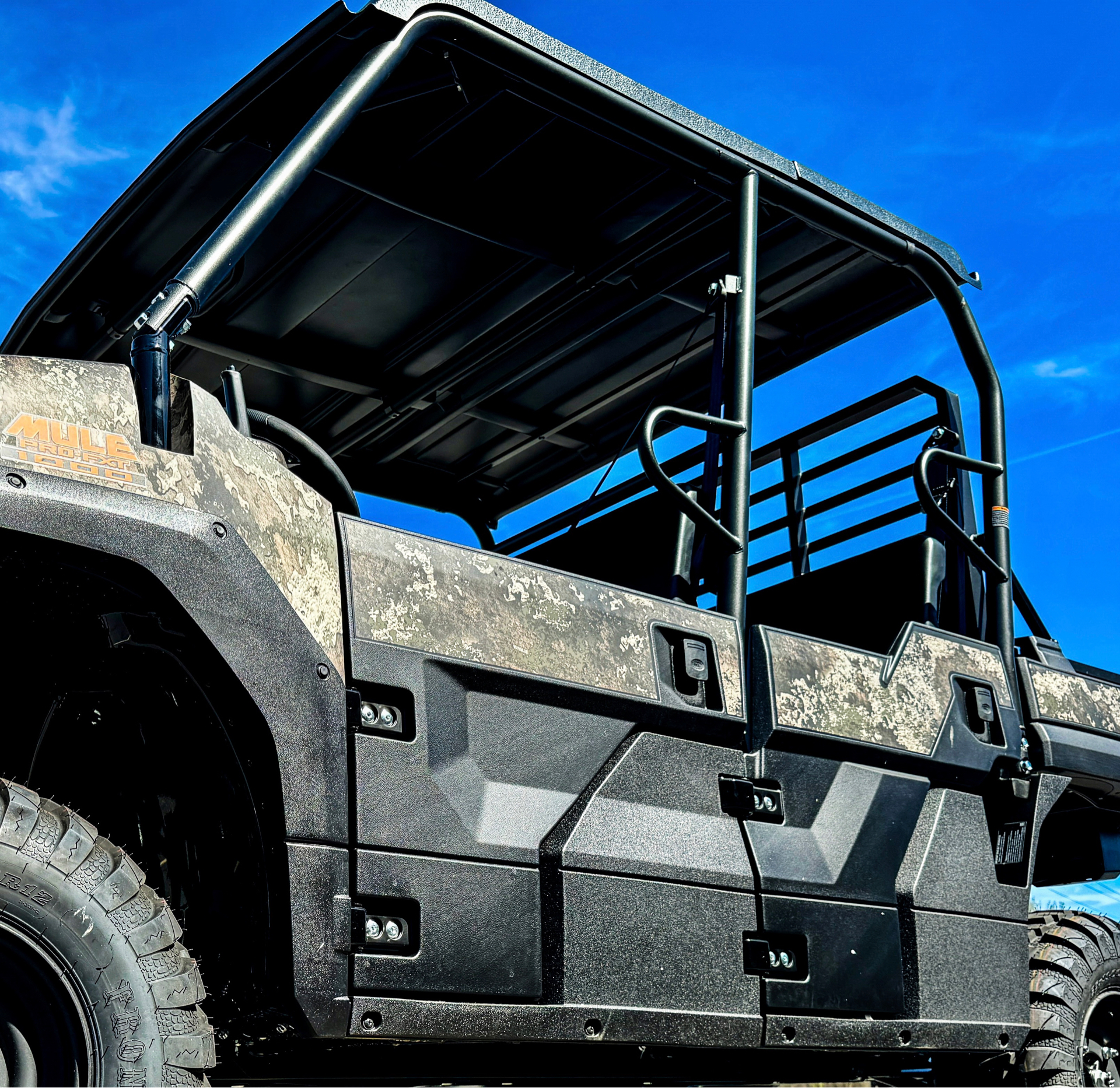 2024 Kawasaki MULE PRO-FXT 1000 LE Camo in Northampton, Massachusetts - Photo 4