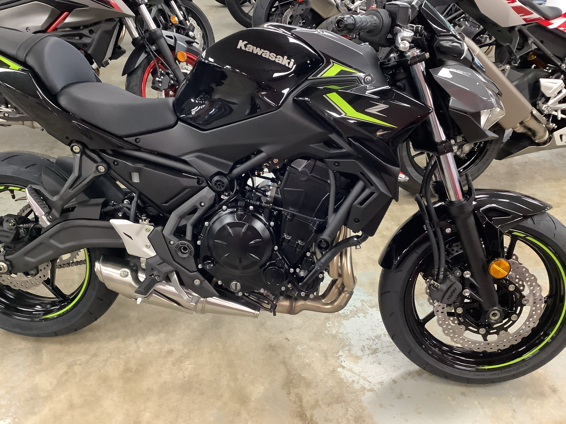 2024 Kawasaki Z650 in Northampton, Massachusetts - Photo 2