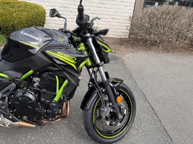 Used 2020 Kawasaki Z650 ABS Metallic Spark Black / Metallic Flat