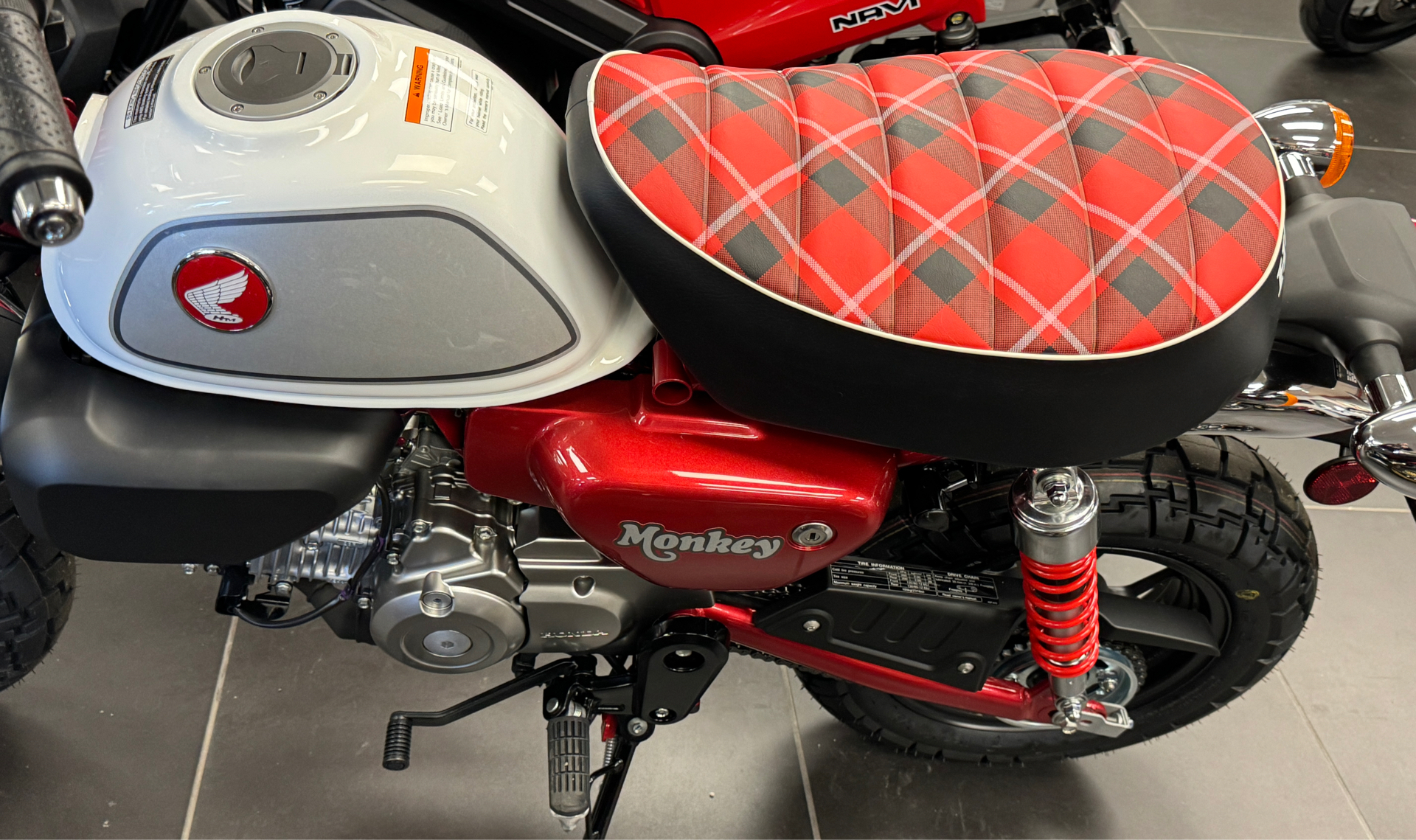 2024 Honda Monkey ABS in Northampton, Massachusetts - Photo 2
