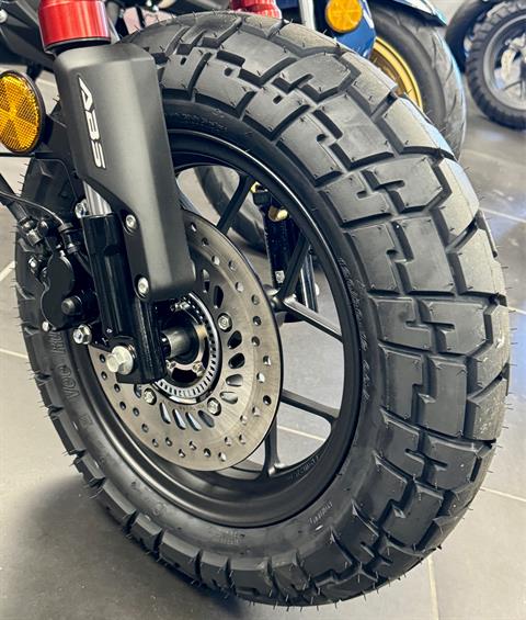 2024 Honda Monkey ABS in Northampton, Massachusetts - Photo 9
