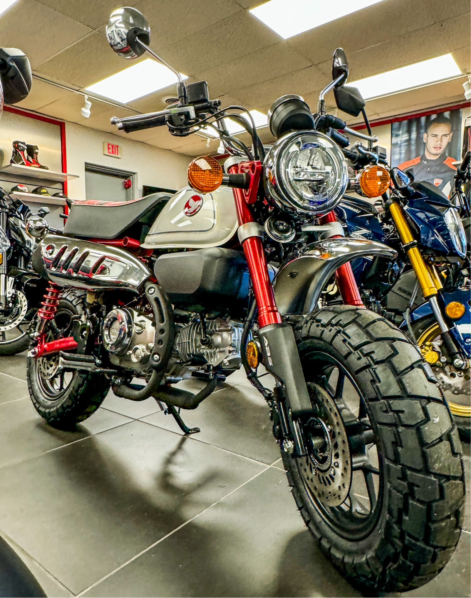 2024 Honda Monkey ABS in Northampton, Massachusetts - Photo 5