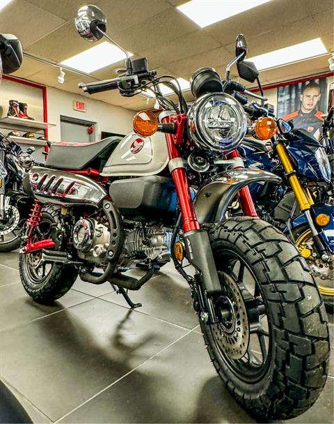 2024 Honda Monkey ABS in Northampton, Massachusetts - Photo 5