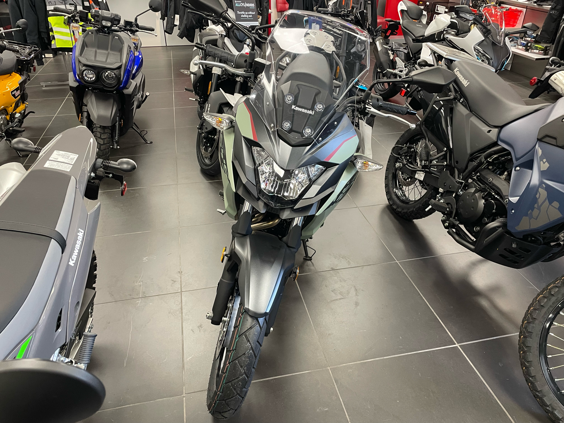 2024 Kawasaki Versys-X 300 ABS in Northampton, Massachusetts - Photo 7