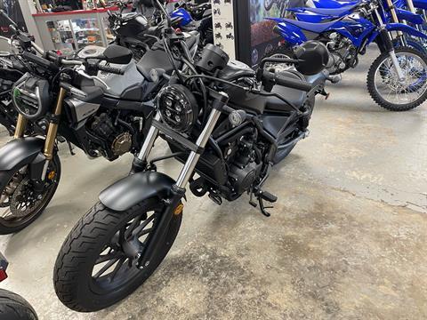 2025 Honda Rebel 500 in Northampton, Massachusetts - Photo 4