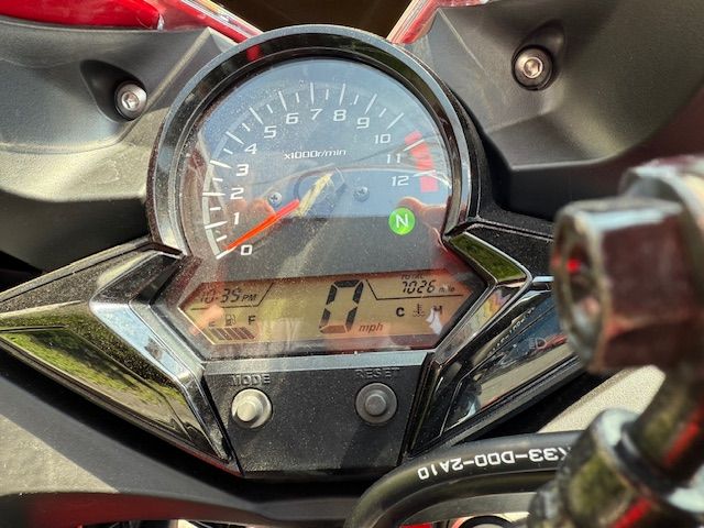 2022 Honda CBR300R in Northampton, Massachusetts - Photo 7