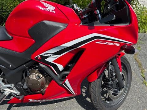 2022 Honda CBR300R in Northampton, Massachusetts - Photo 2