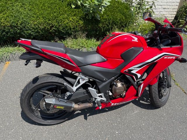 2022 Honda CBR300R in Northampton, Massachusetts - Photo 1