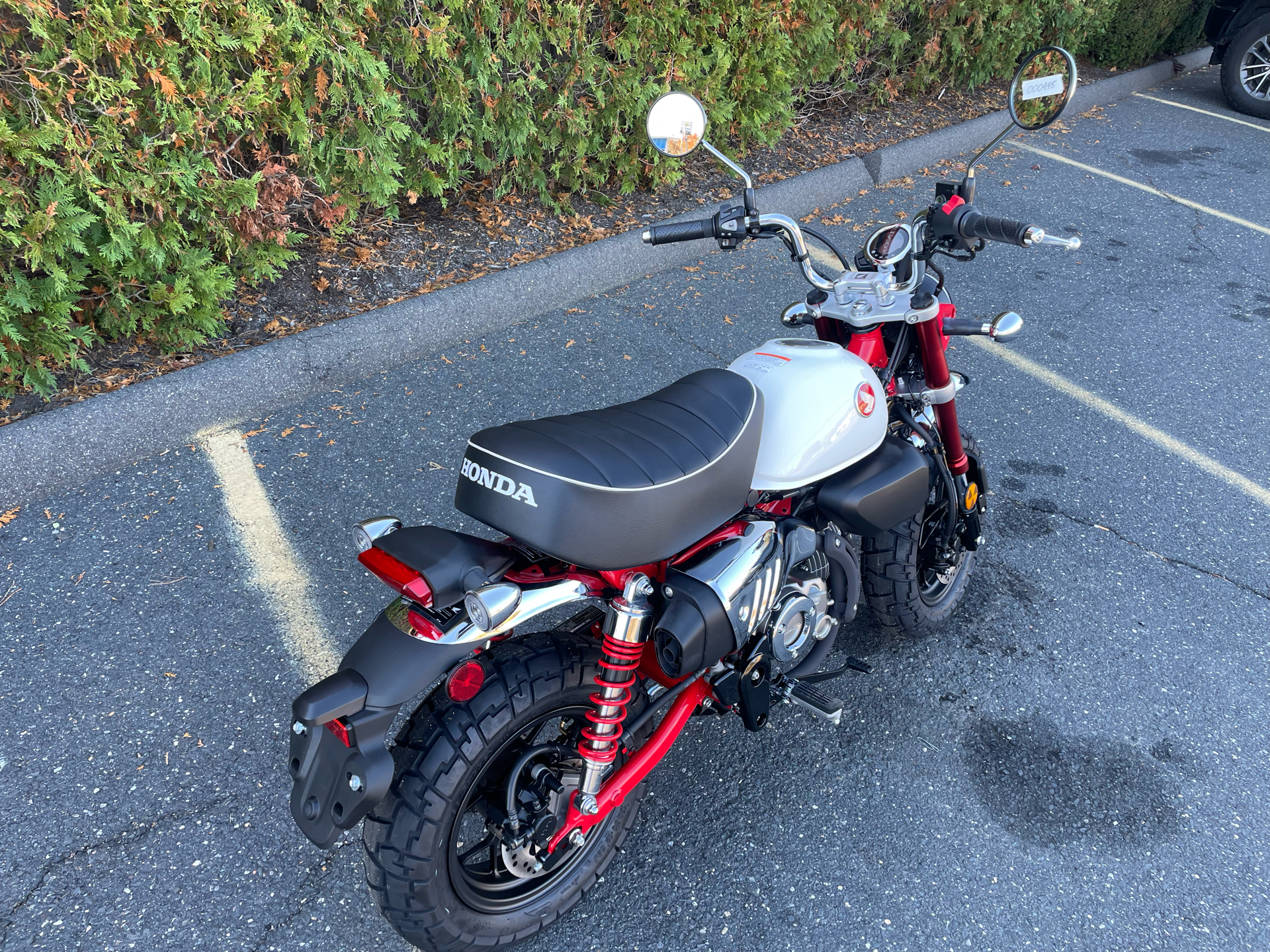 2025 Honda Monkey ABS in Northampton, Massachusetts - Photo 8
