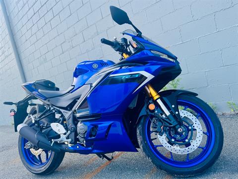 2025 Yamaha YZF-R3 in Northampton, Massachusetts - Photo 21