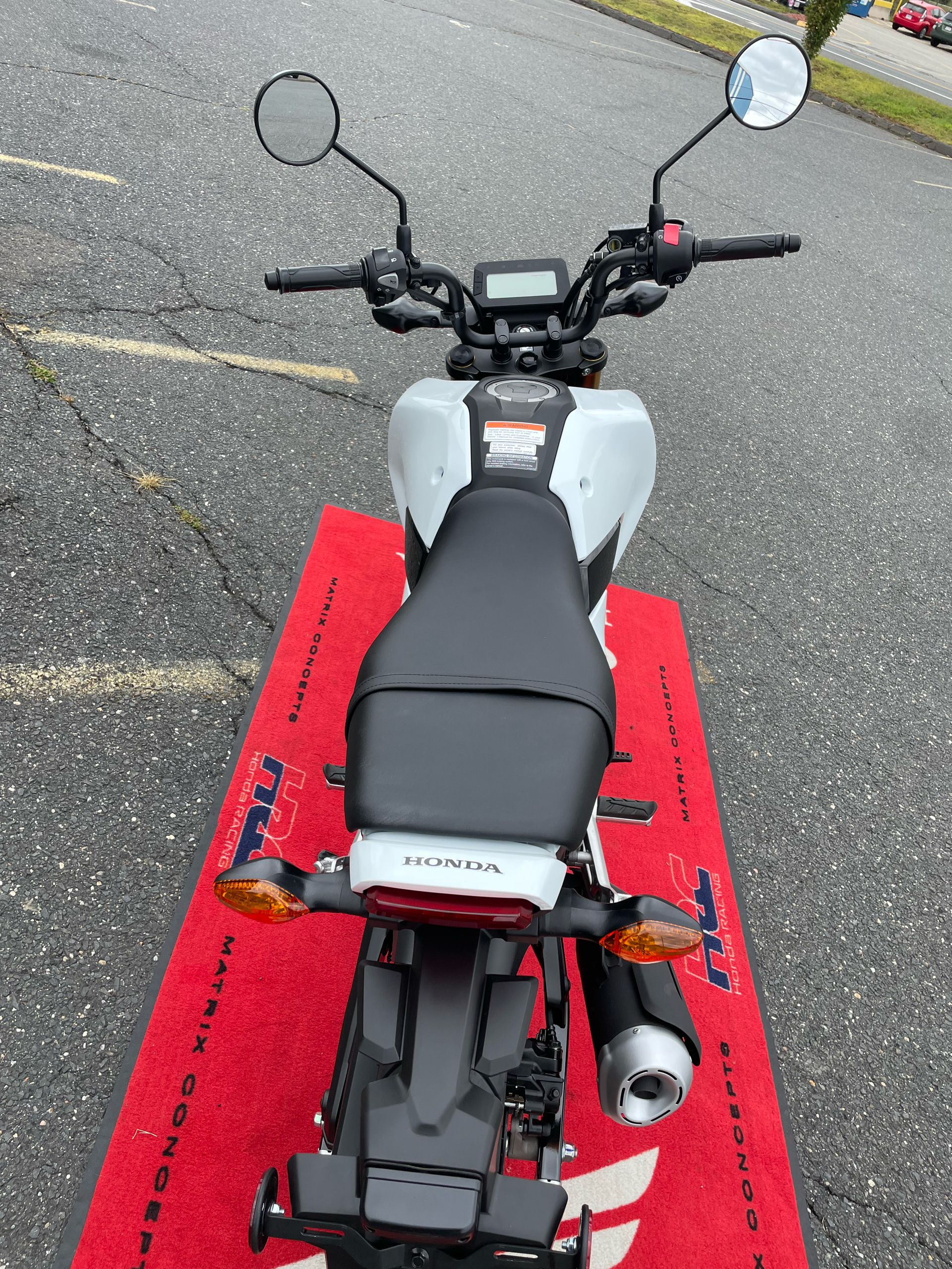 2026 Honda Grom ABS in Northampton, Massachusetts - Photo 6