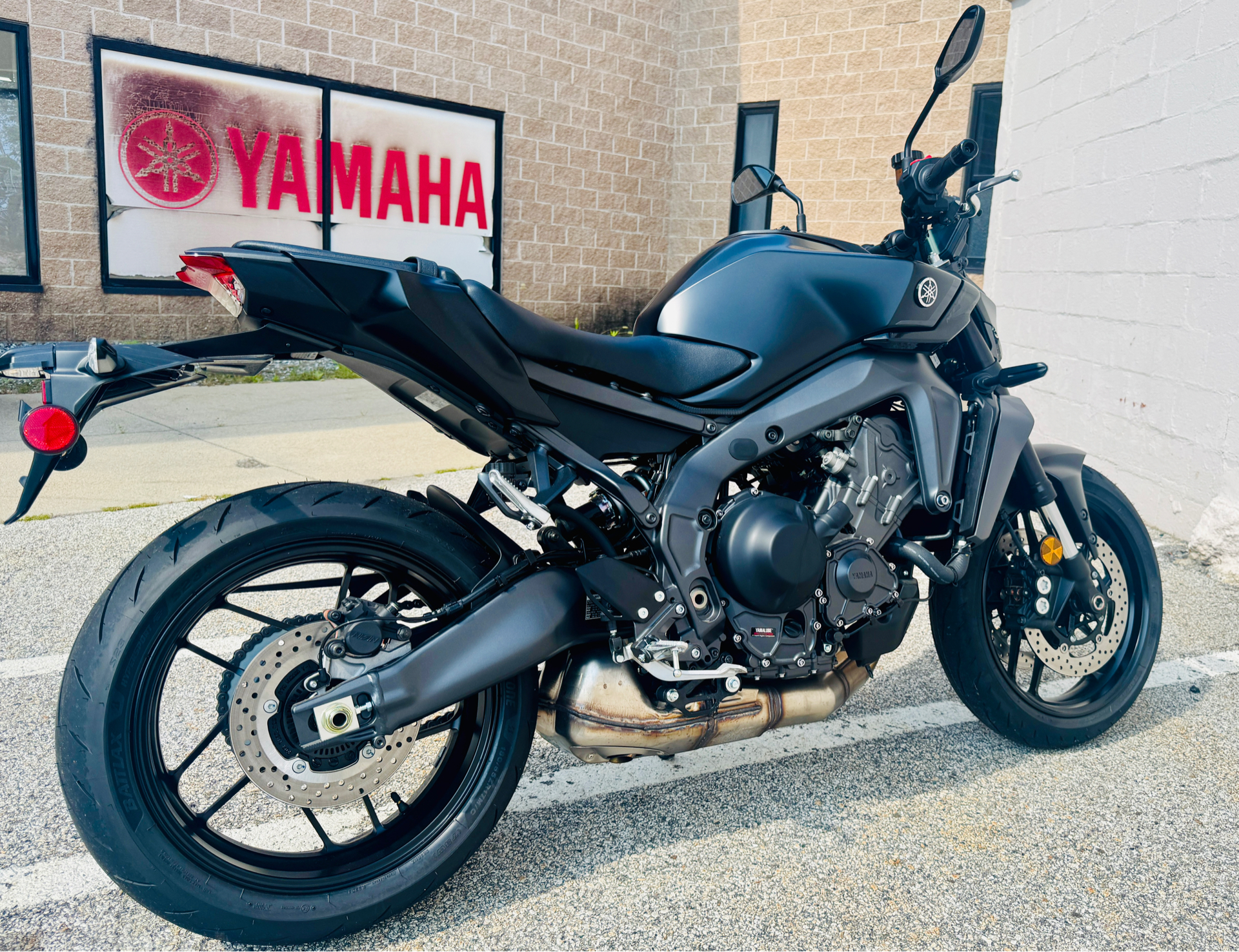2025 Yamaha MT-09 in Northampton, Massachusetts - Photo 7