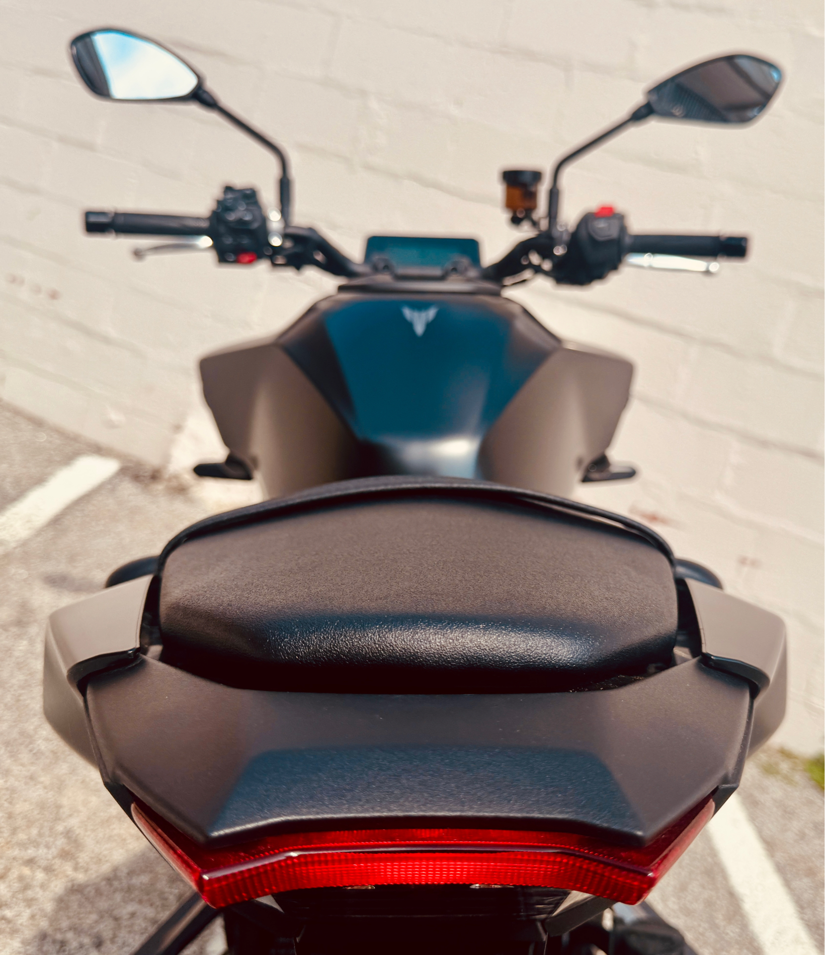 2025 Yamaha MT-09 in Northampton, Massachusetts - Photo 10