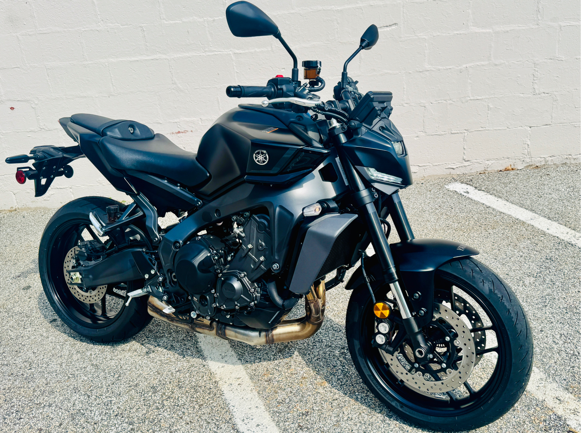 2025 Yamaha MT-09 in Northampton, Massachusetts - Photo 18