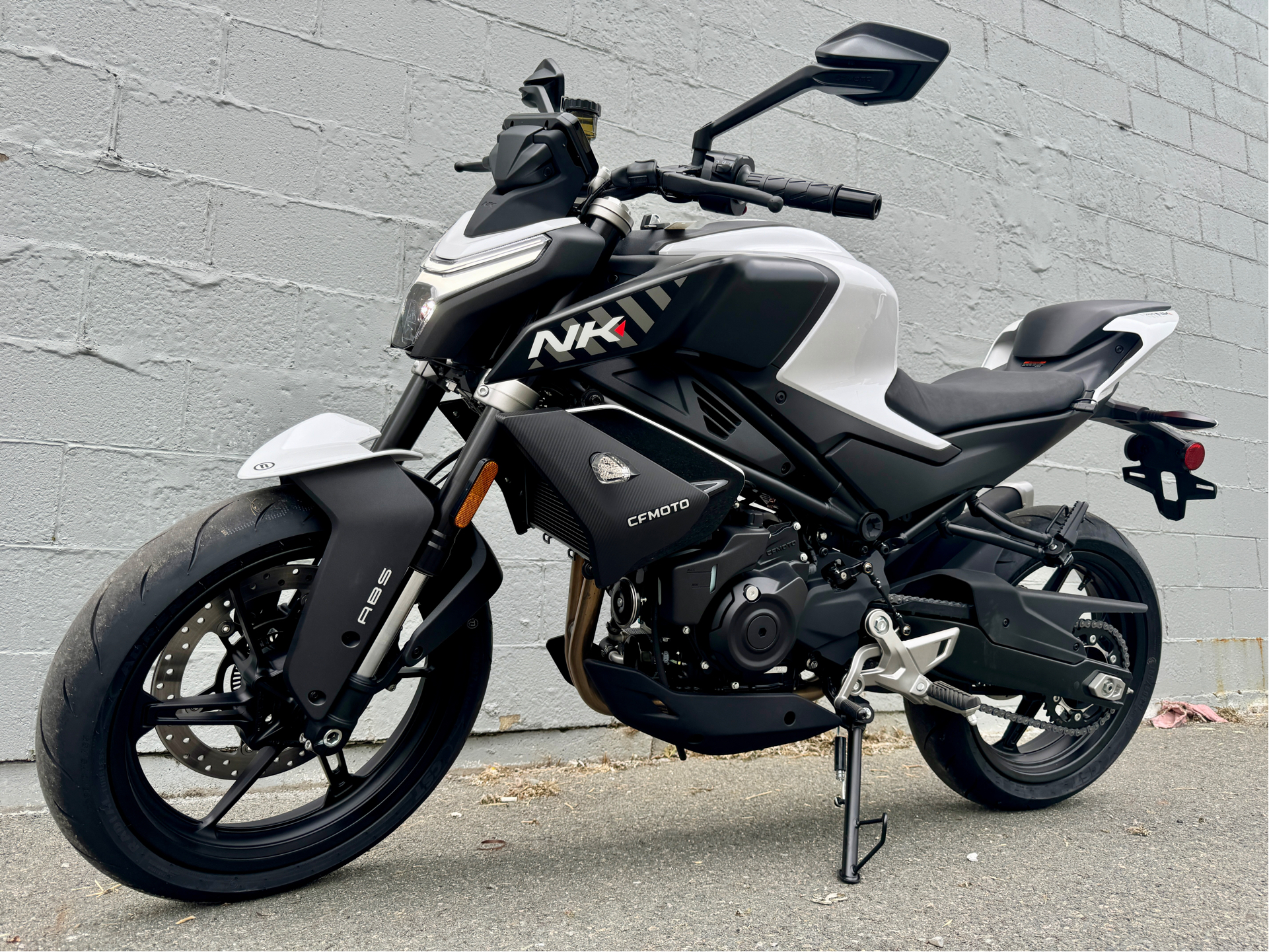 2024 CFMOTO 450NK in Northampton, Massachusetts - Photo 10