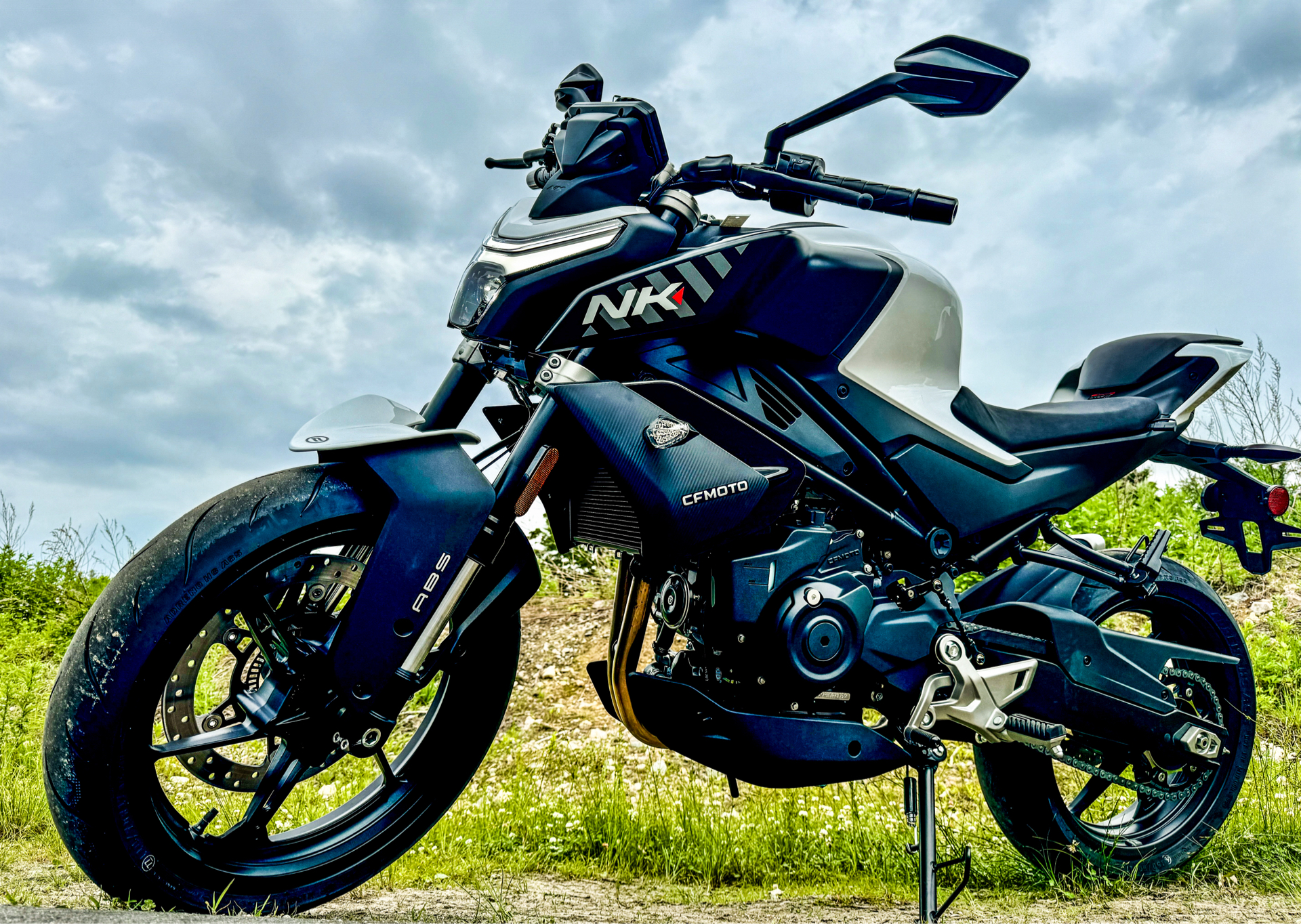 2024 CFMOTO 450NK in Northampton, Massachusetts - Photo 17