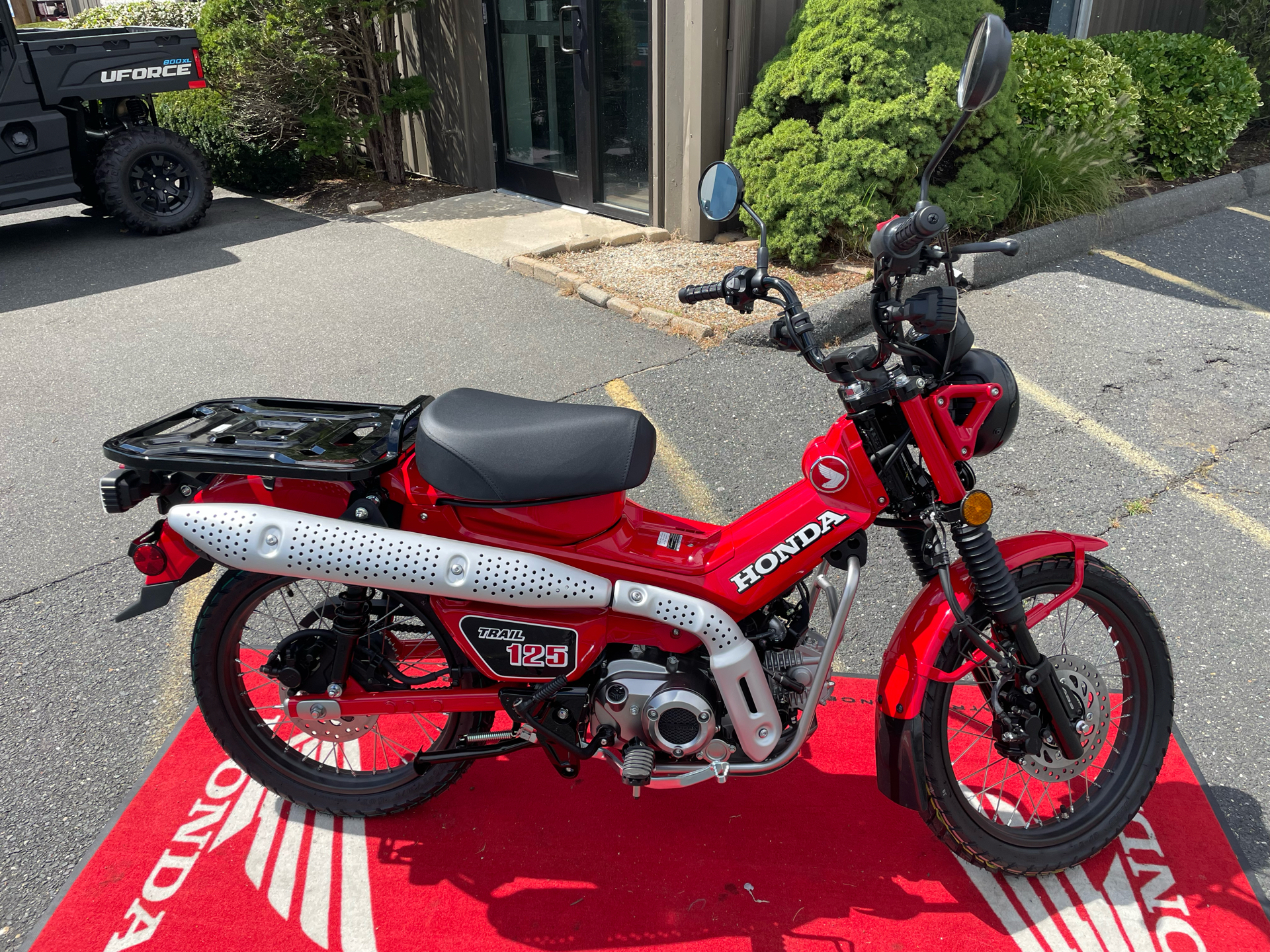 2025 Honda Trail125 in Northampton, Massachusetts - Photo 2