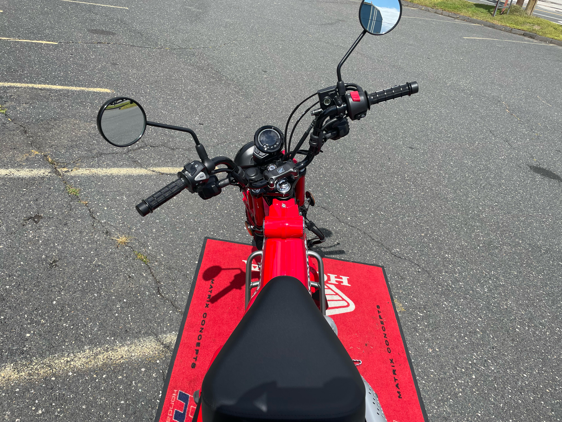 2025 Honda Trail125 in Northampton, Massachusetts - Photo 8