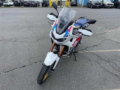 2025 Honda Africa Twin Adventure Sports ES in Northampton, Massachusetts - Photo 8