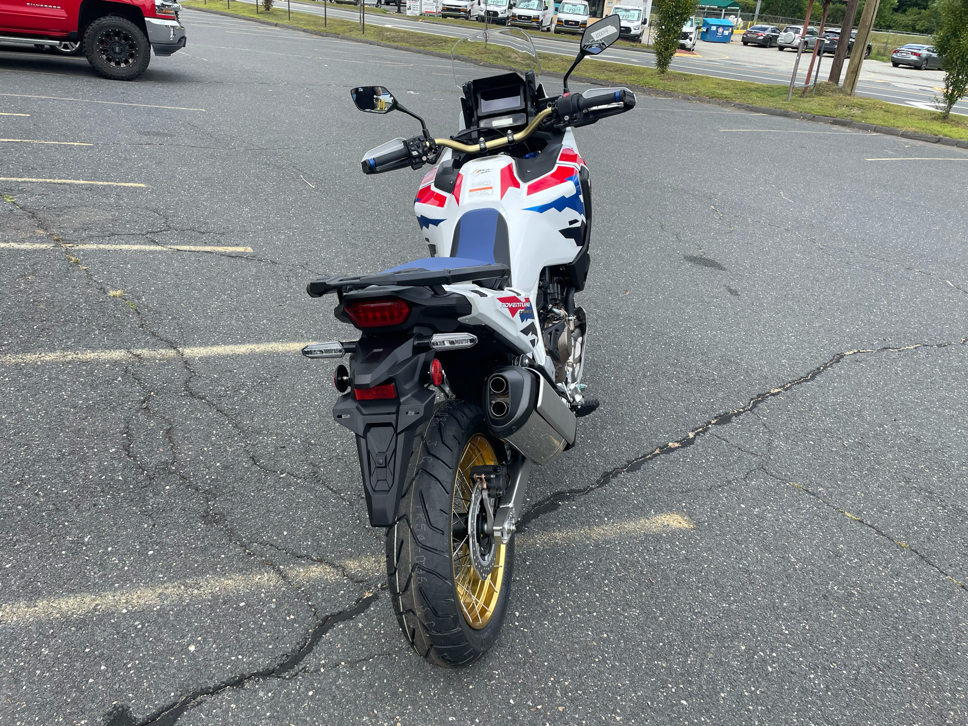 2025 Honda Africa Twin Adventure Sports ES in Northampton, Massachusetts - Photo 9