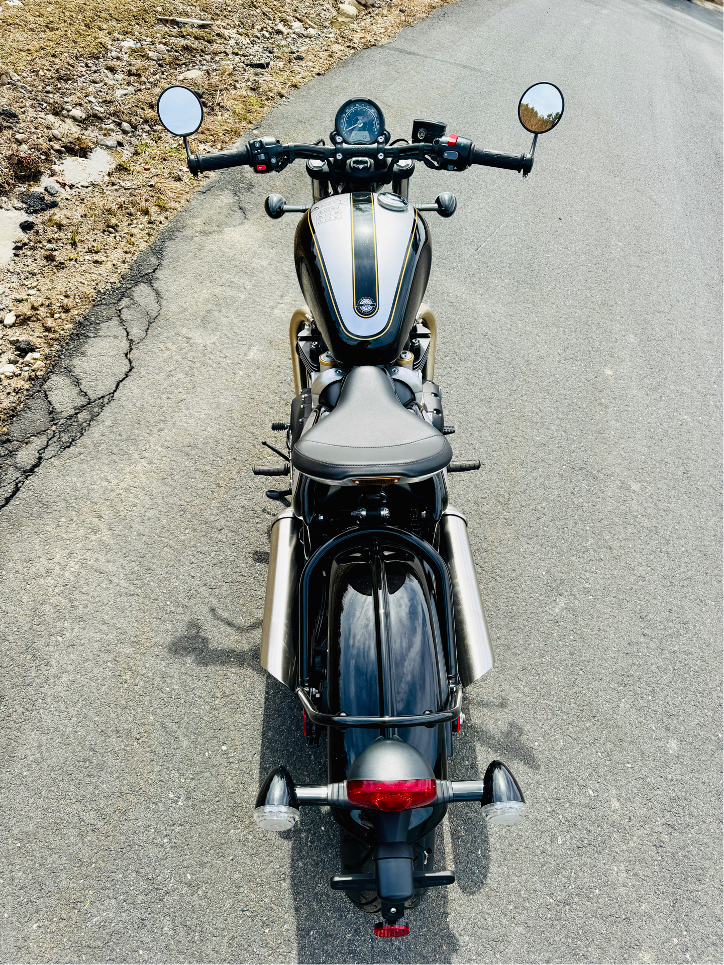 2025 Triumph Bonneville Bobber in Foxboro, Massachusetts - Photo 12