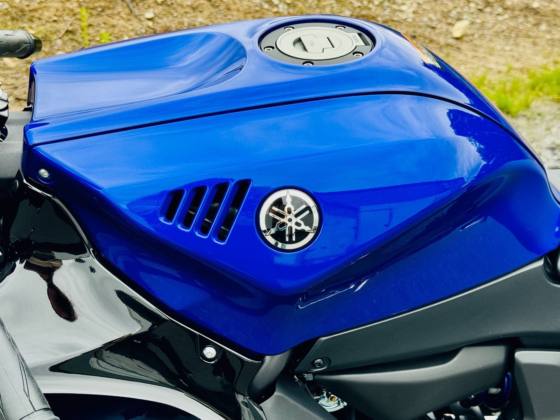 2025 Yamaha YZF-R7 in Foxboro, Massachusetts - Photo 10