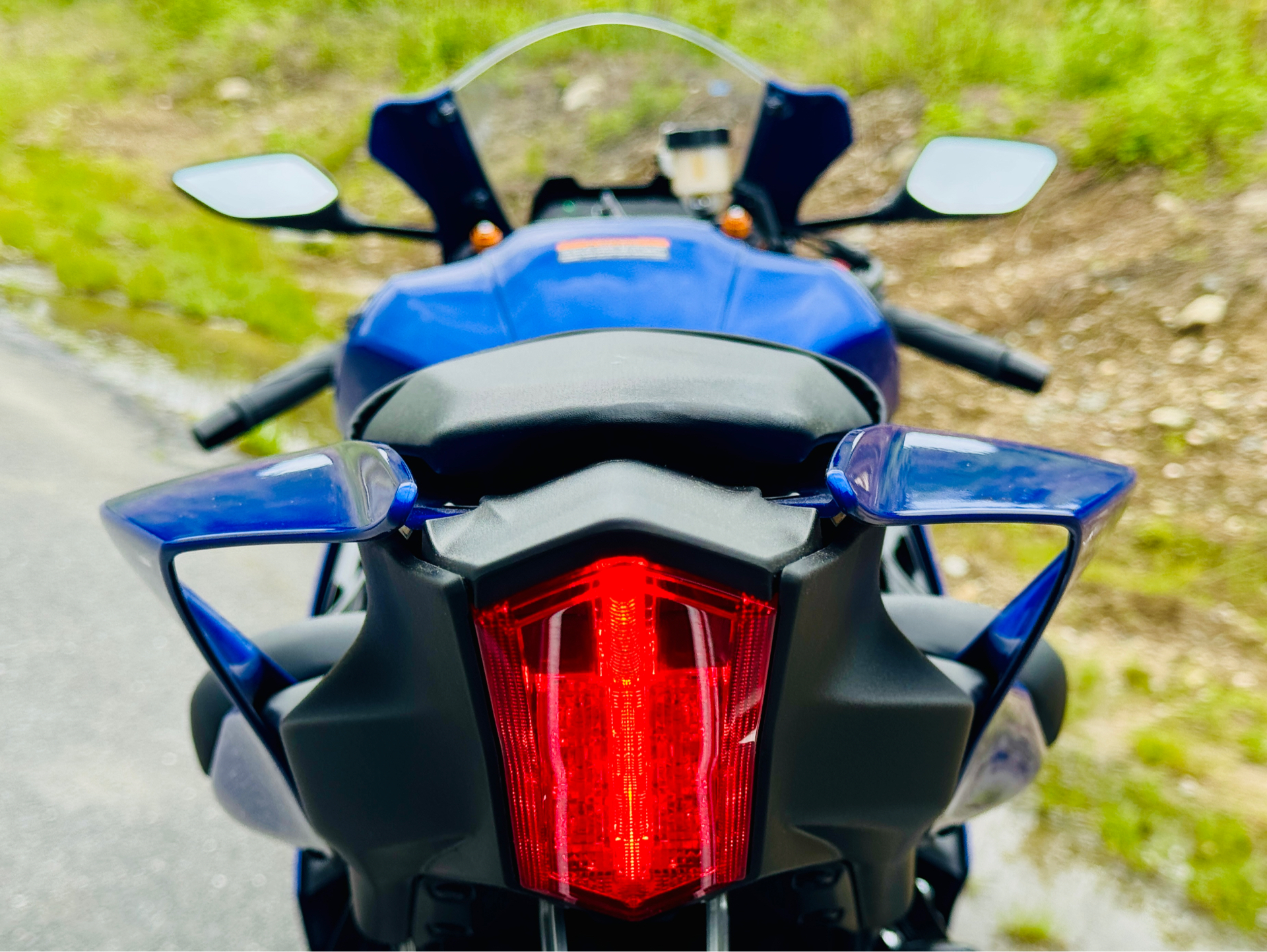 2025 Yamaha YZF-R7 in Foxboro, Massachusetts - Photo 6