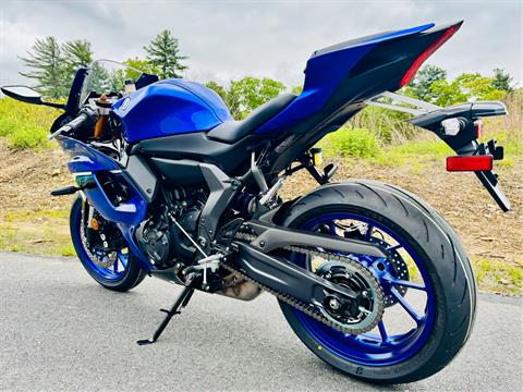 2025 Yamaha YZF-R7 in Foxboro, Massachusetts - Photo 13
