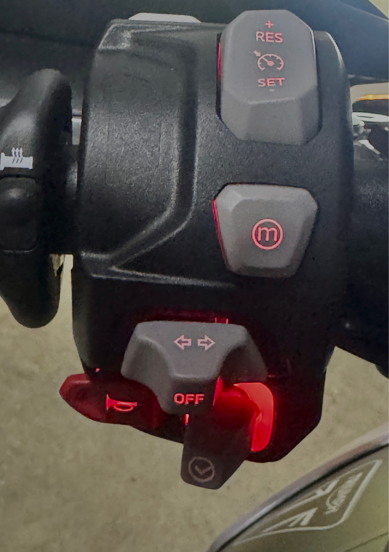 2025 Triumph Tiger 900 Rally Pro in Foxboro, Massachusetts - Photo 15