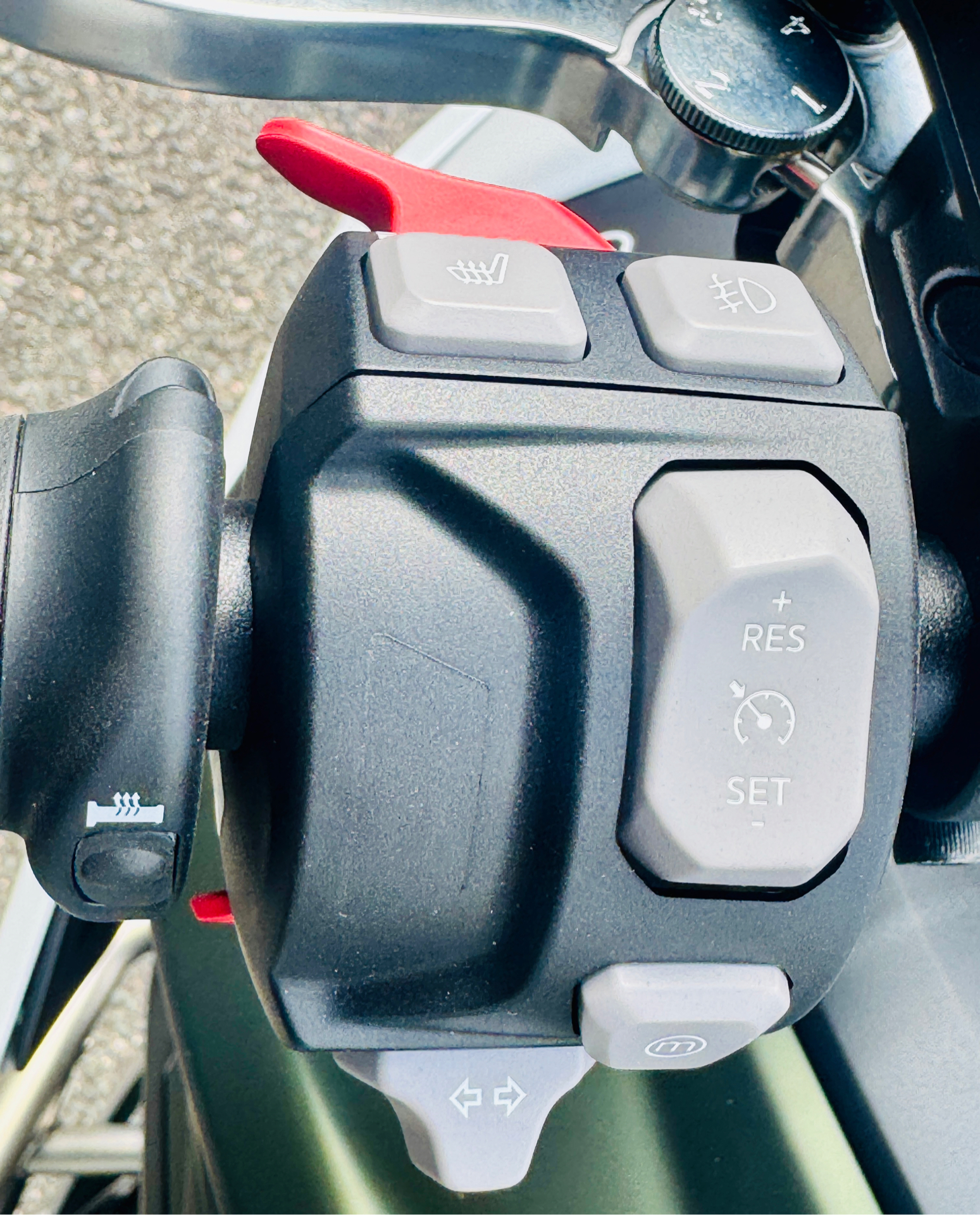 2025 Triumph Tiger 900 Rally Pro in Foxboro, Massachusetts - Photo 6