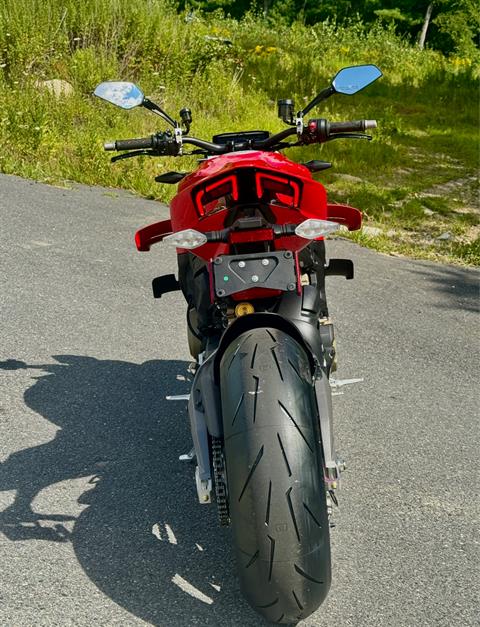 2025 Ducati Streetfighter V4 S in Foxboro, Massachusetts - Photo 17