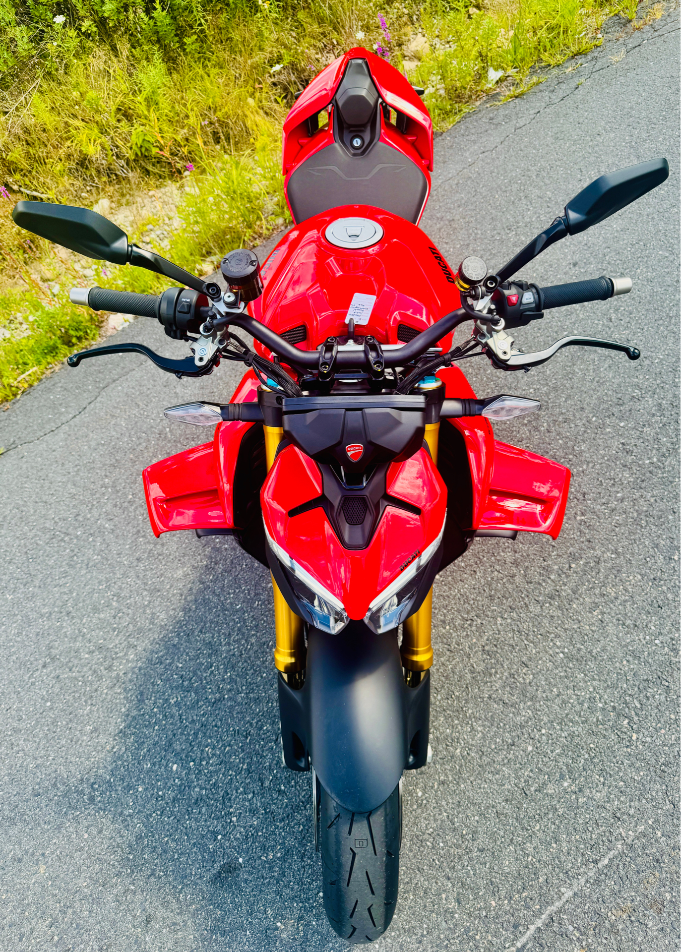 2025 Ducati Streetfighter V4 S in Foxboro, Massachusetts - Photo 19
