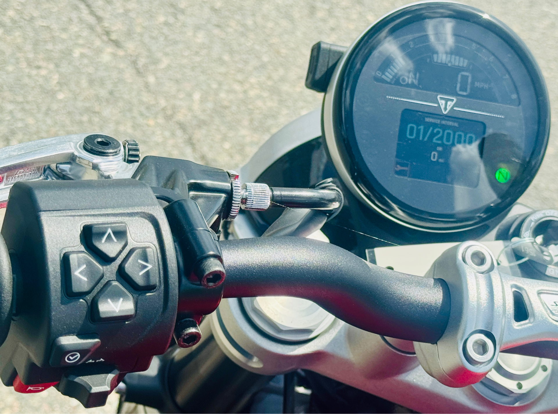 2025 Triumph Speed Twin 1200 in Foxboro, Massachusetts - Photo 2