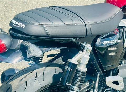 2025 Triumph Speed Twin 1200 in Foxboro, Massachusetts - Photo 18