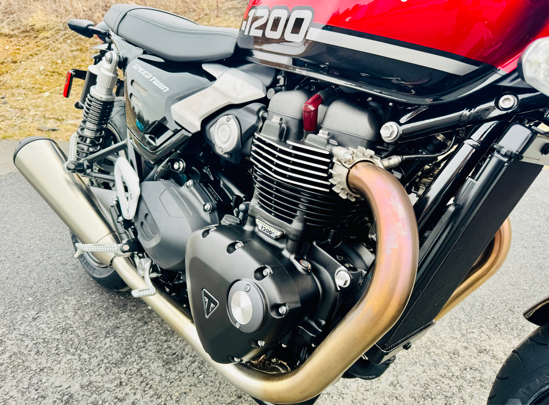 2025 Triumph Speed Twin 1200 in Foxboro, Massachusetts - Photo 22
