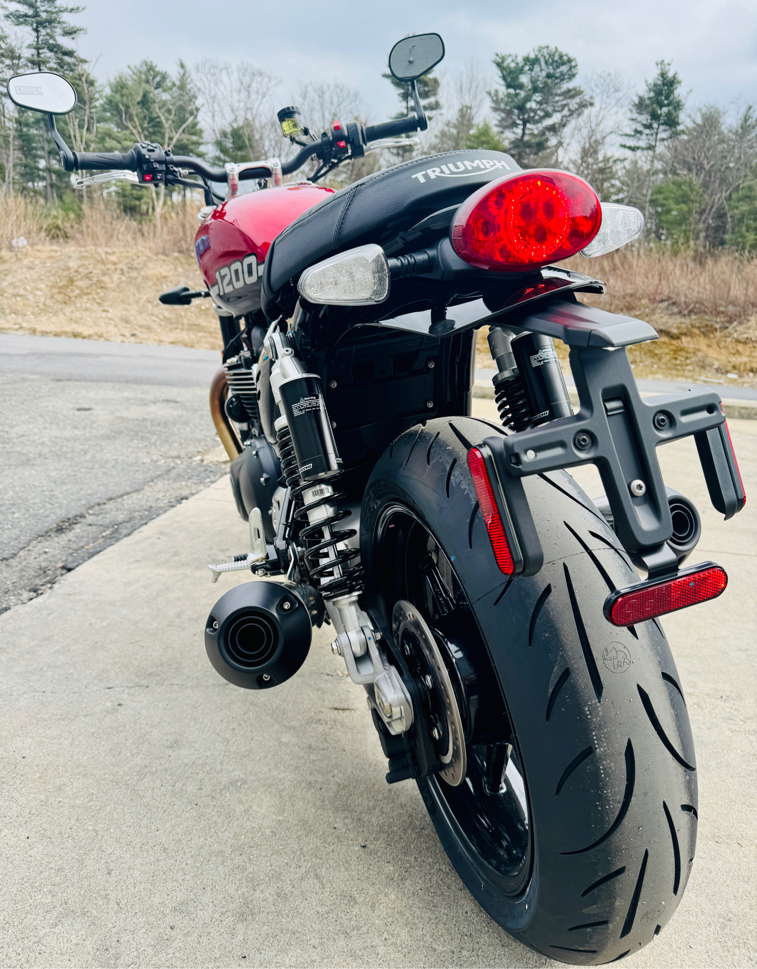 2025 Triumph Speed Twin 1200 in Foxboro, Massachusetts - Photo 17