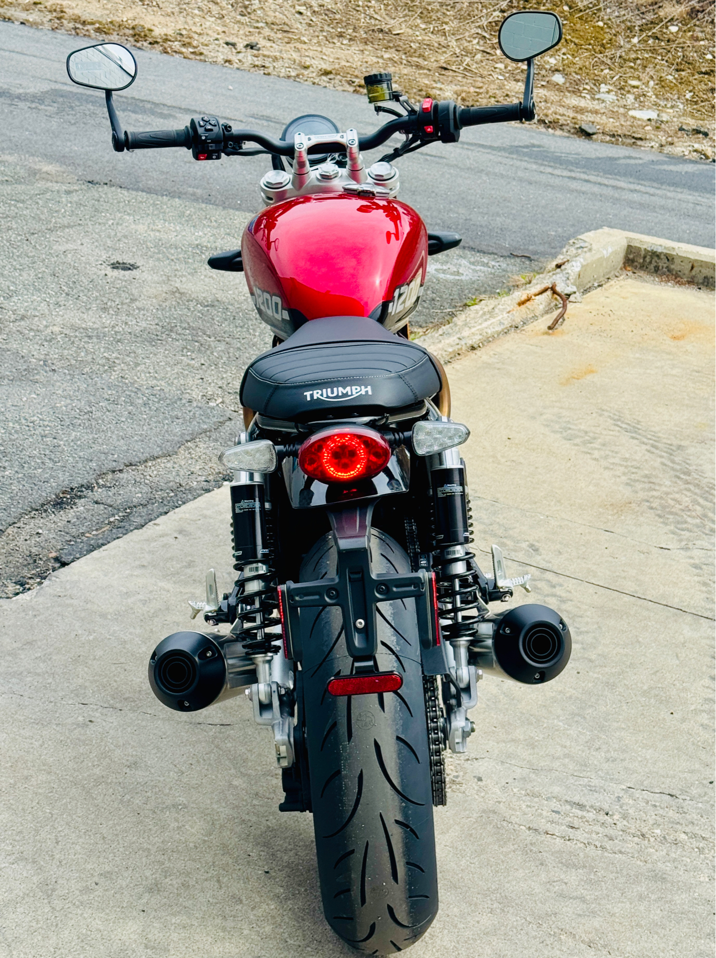 2025 Triumph Speed Twin 1200 in Foxboro, Massachusetts - Photo 23