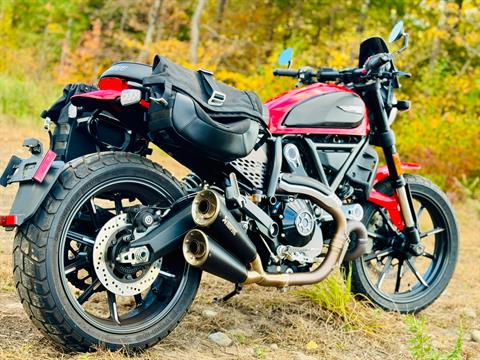 2022 Ducati Scrambler Icon in Foxboro, Massachusetts - Photo 3