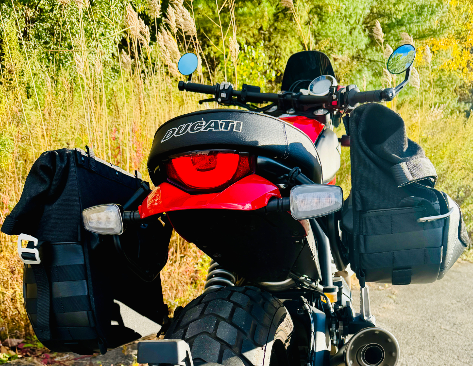 2022 Ducati Scrambler Icon in Foxboro, Massachusetts - Photo 16