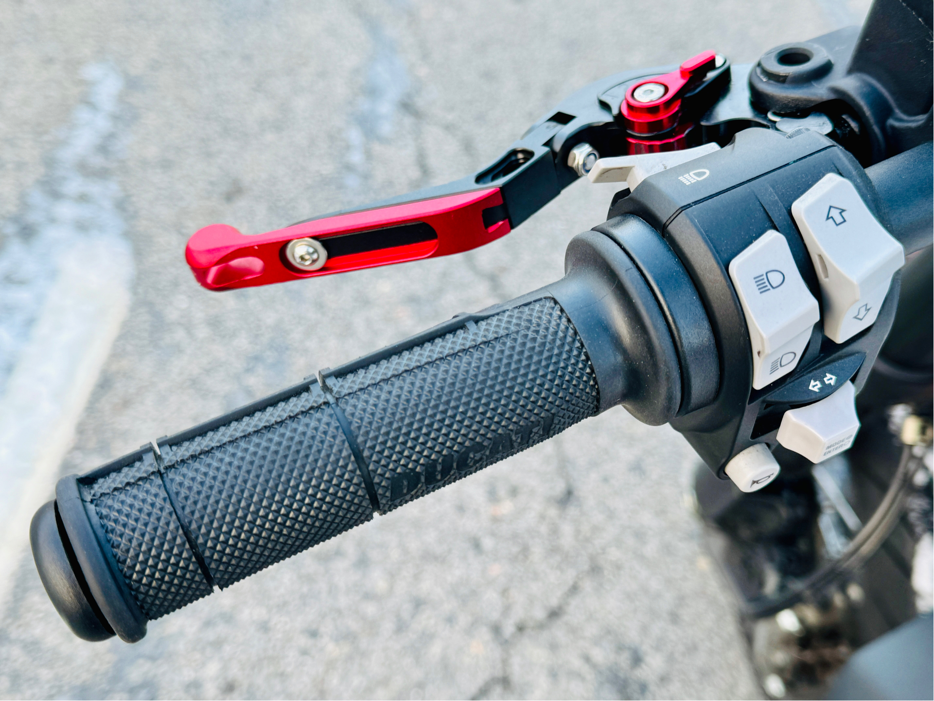 2022 Ducati Scrambler Icon in Foxboro, Massachusetts - Photo 18