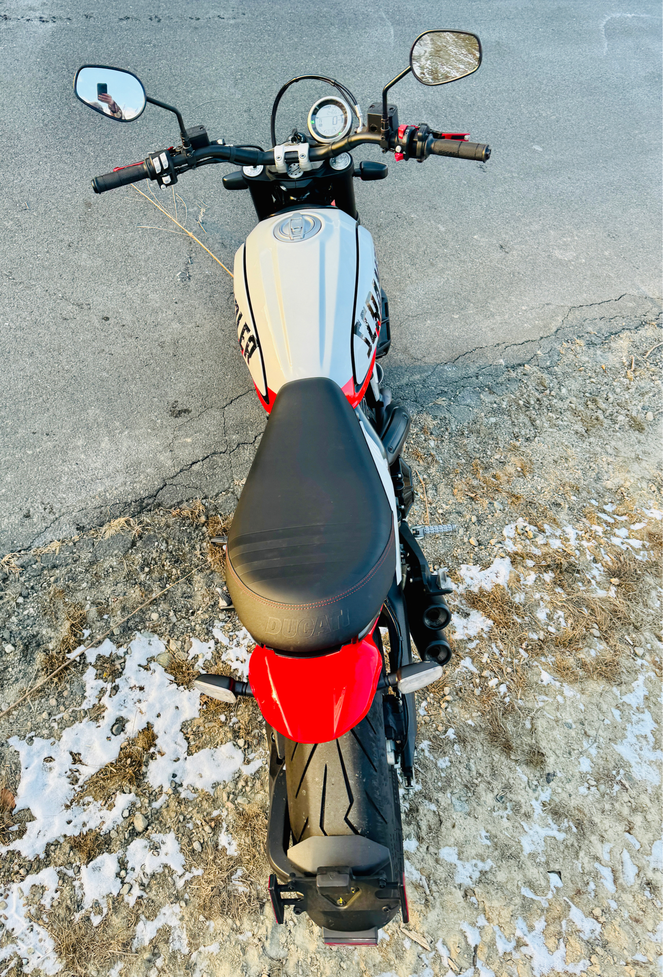 2022 Ducati Scrambler Icon in Foxboro, Massachusetts - Photo 9