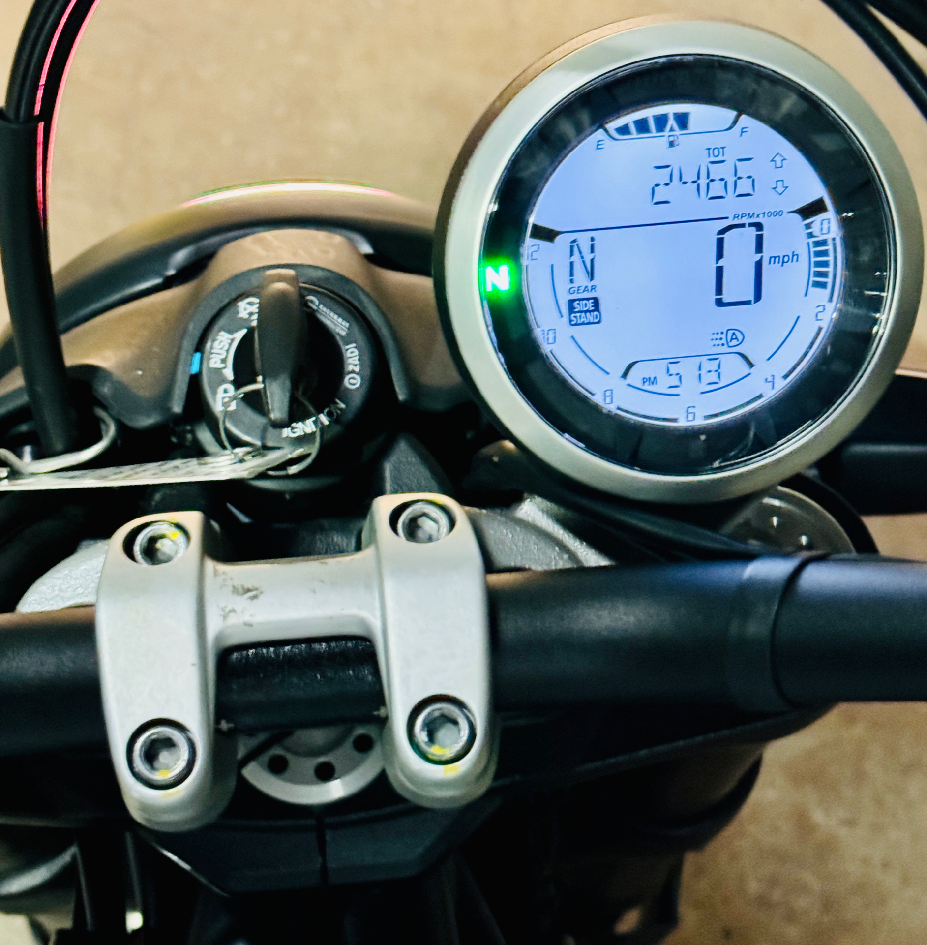 2022 Ducati Scrambler Icon in Foxboro, Massachusetts - Photo 10