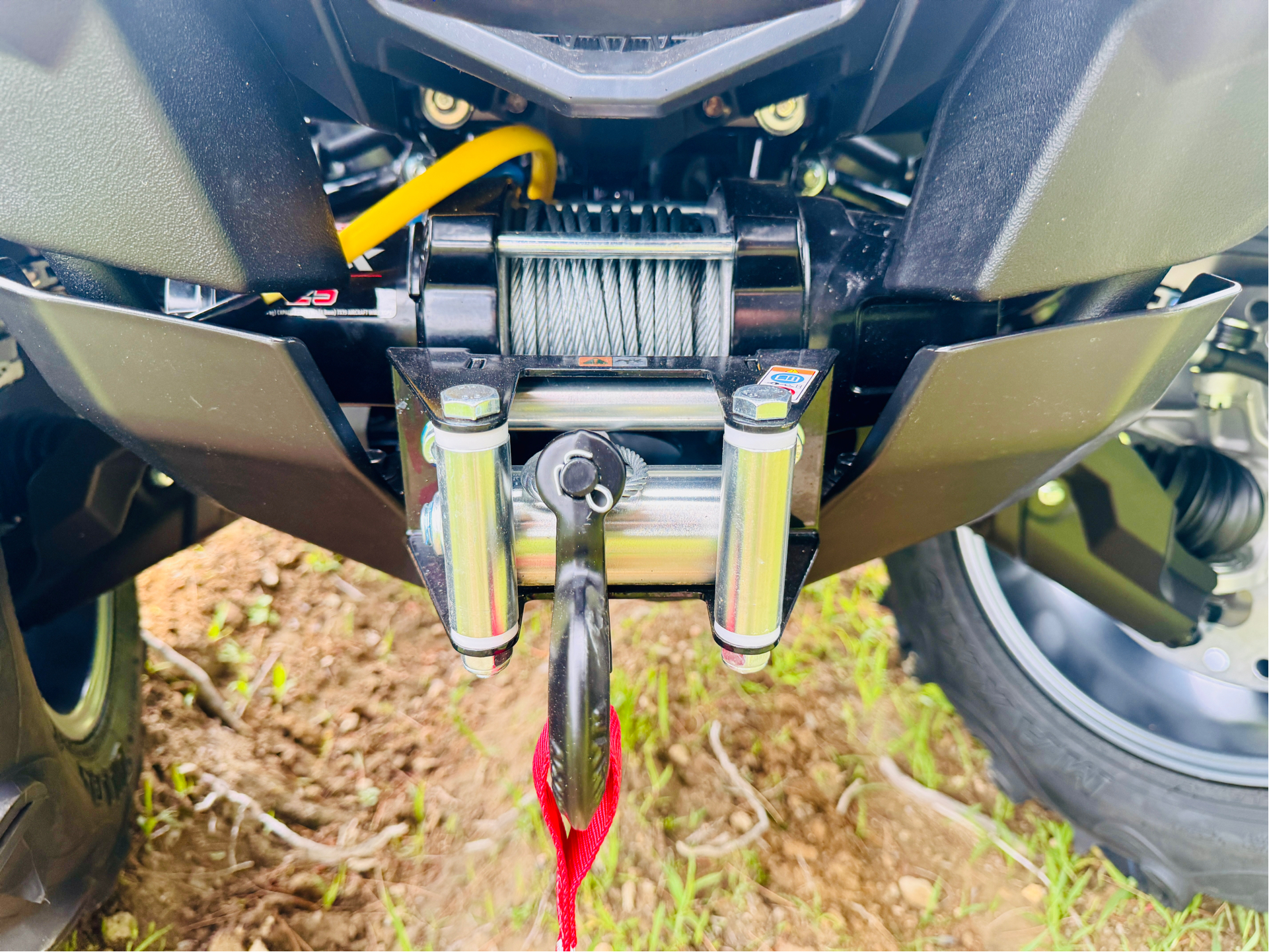 2025 Yamaha Grizzly EPS XT-R in Foxboro, Massachusetts - Photo 4