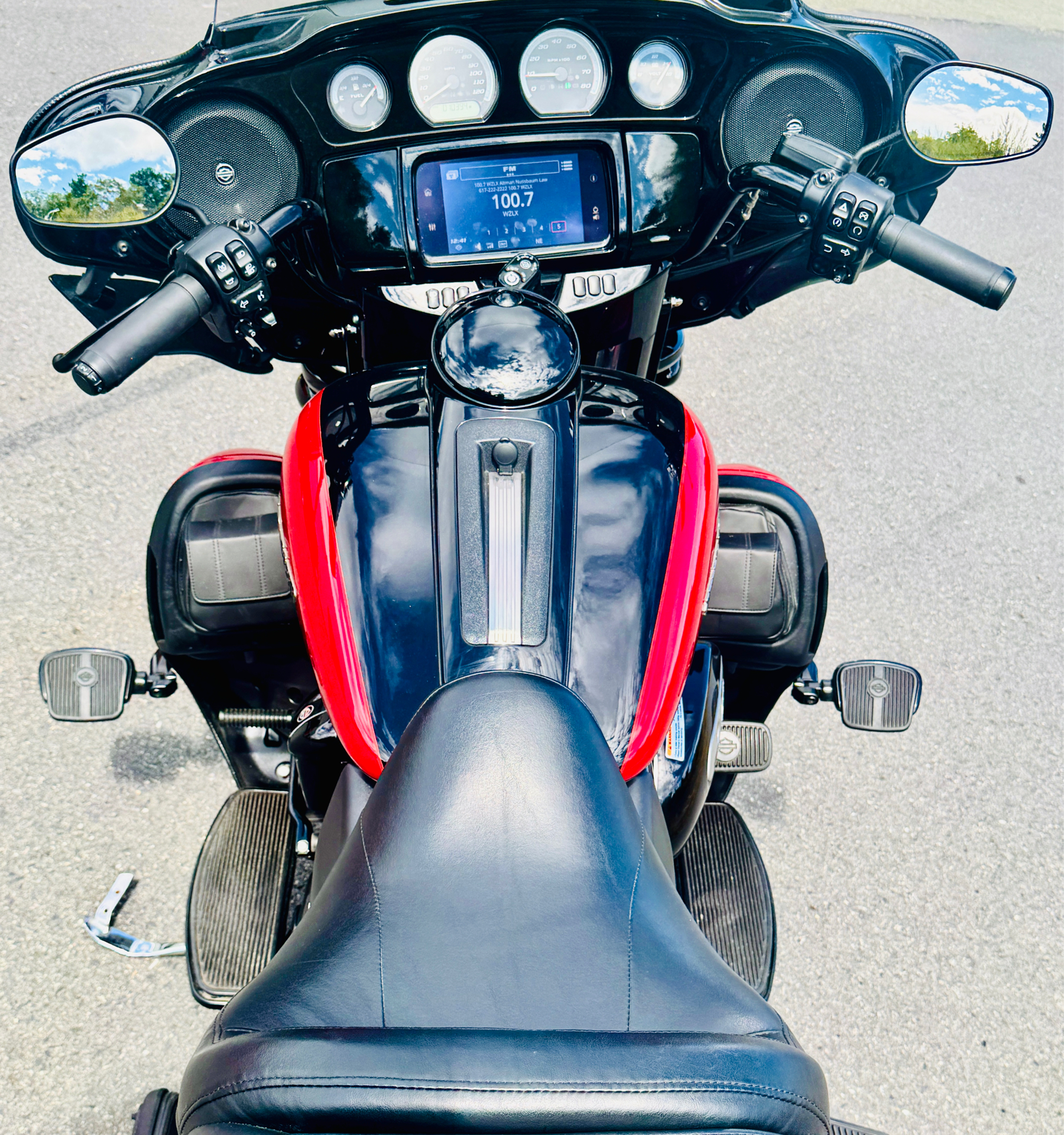2021 Harley-Davidson Ultra Limited in Foxboro, Massachusetts - Photo 4