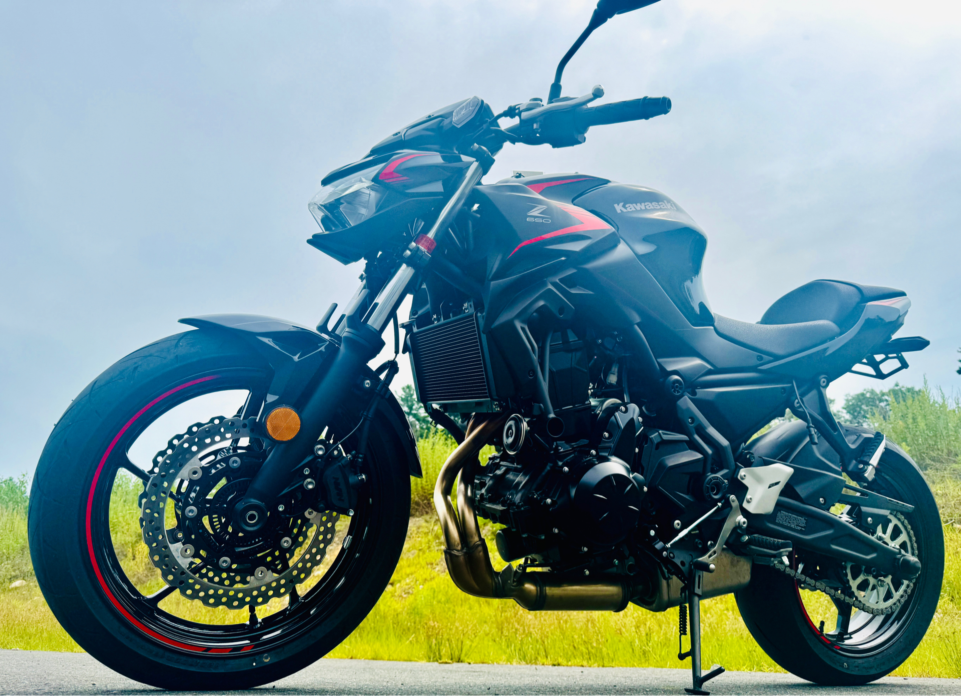 2023 Kawasaki Z650 in Foxboro, Massachusetts - Photo 13