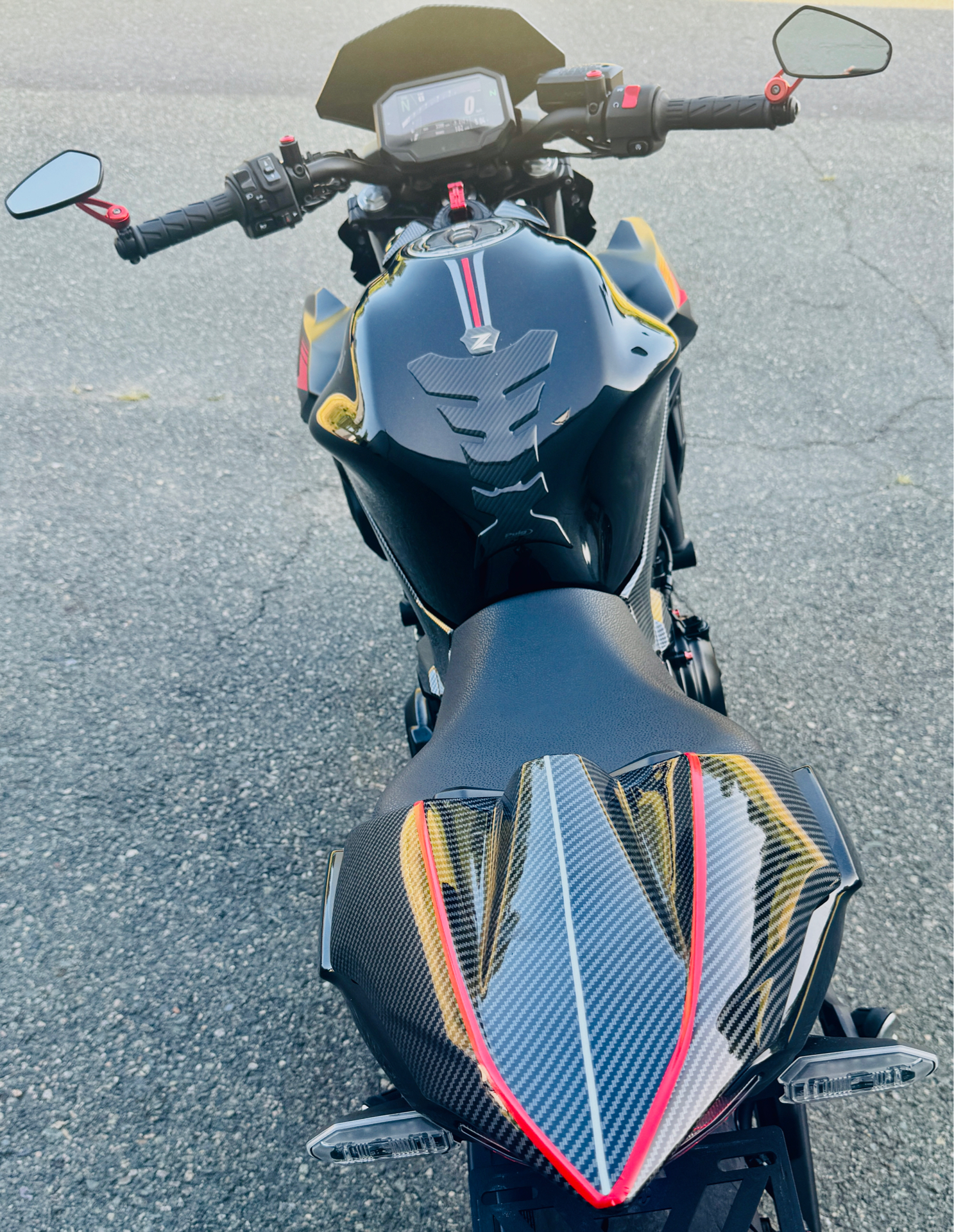 2023 Kawasaki Z650 in Foxboro, Massachusetts - Photo 12