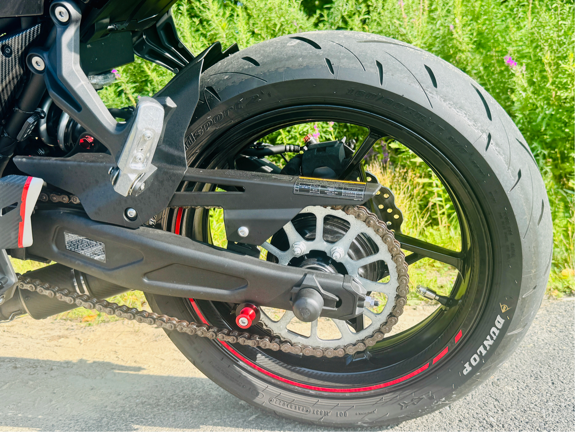2023 Kawasaki Z650 in Foxboro, Massachusetts - Photo 21
