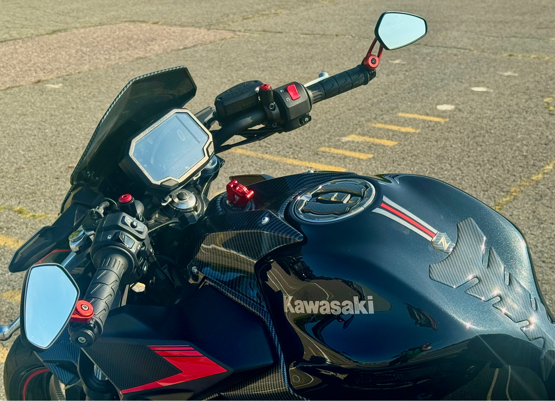 2023 Kawasaki Z650 in Foxboro, Massachusetts - Photo 6