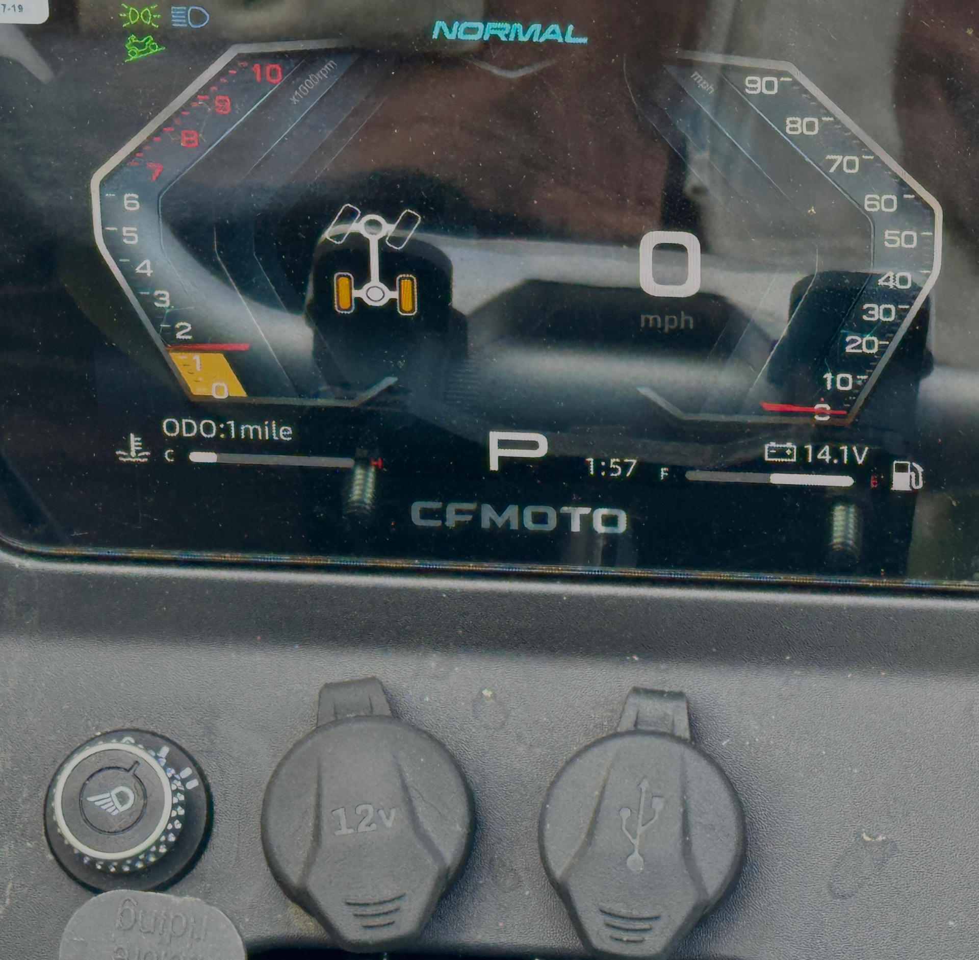 2025 CFMOTO CForce 1000 Overland in Foxboro, Massachusetts - Photo 25