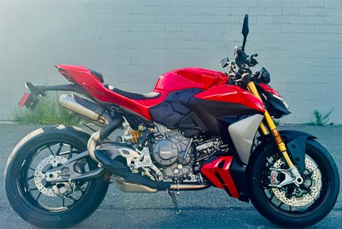 2026 Ducati Streetfighter V2 S in Foxboro, Massachusetts - Photo 23